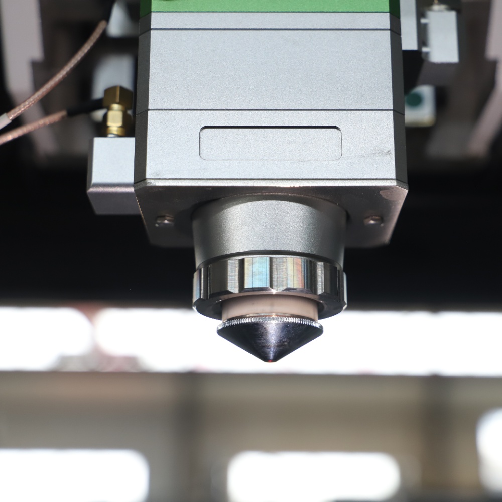 Faserlaser-Schneidemaschine fü – Industrial Fiber Laser Cutting Machine Bewertung und Preis
